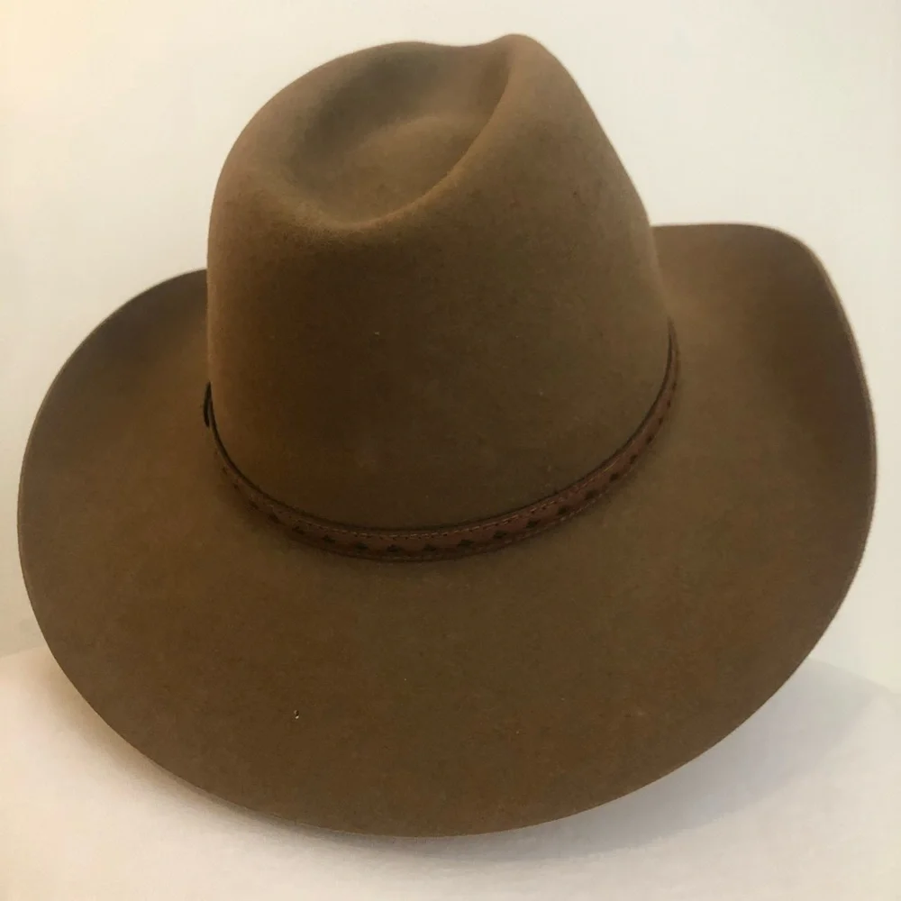 Nice Man’s Hat - Picture 6 of 7